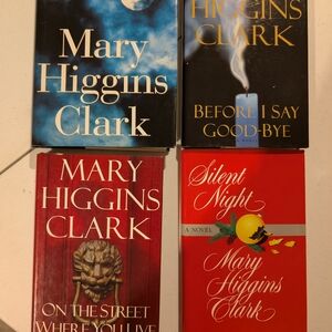 Mary Higgins Clark Book Set